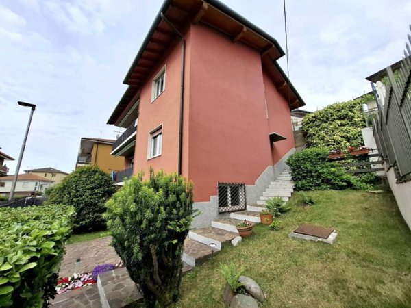 appartamento in vendita a Nembro