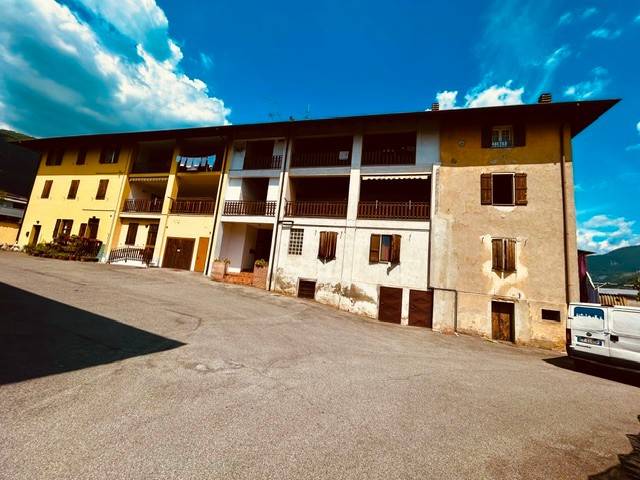 appartamento in vendita a Nembro