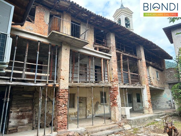 casale in vendita a Nembro