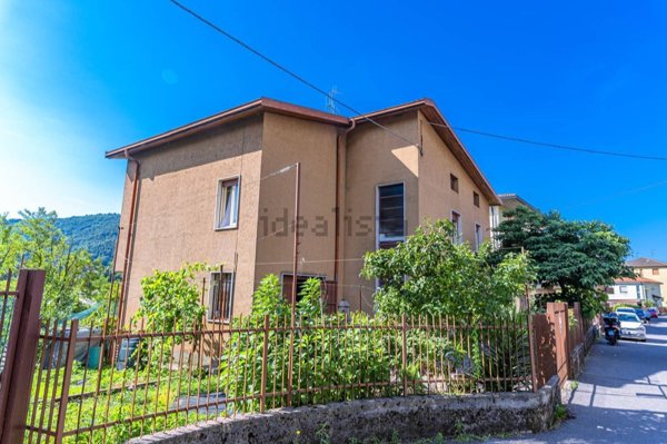 appartamento in vendita a Nembro
