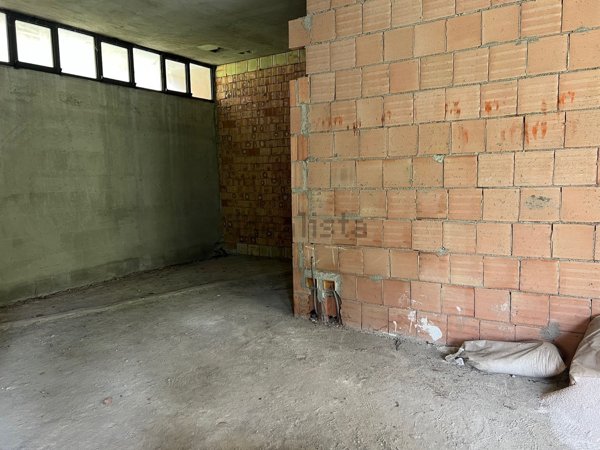ufficio in vendita a Nembro in zona San Faustino