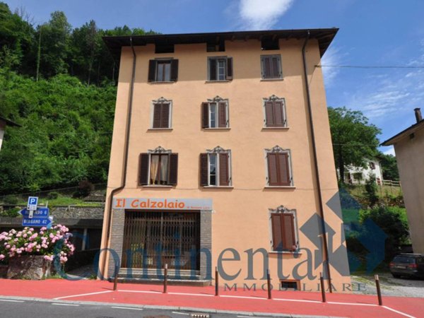 negozio in vendita ad Olmo al Brembo in zona Frola