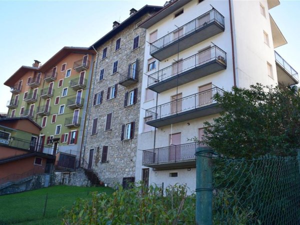 appartamento in vendita ad Oltre il Colle