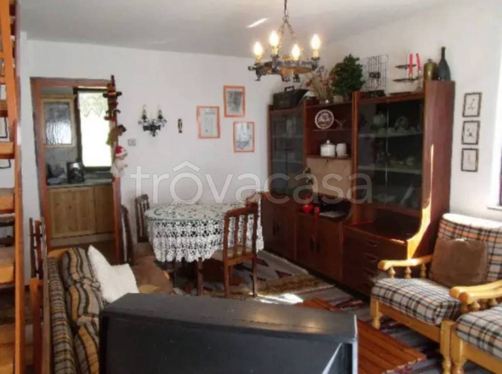 casa indipendente in vendita ad Oltre il Colle
