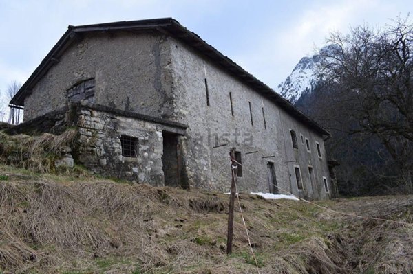appartamento in vendita ad Oltre il Colle