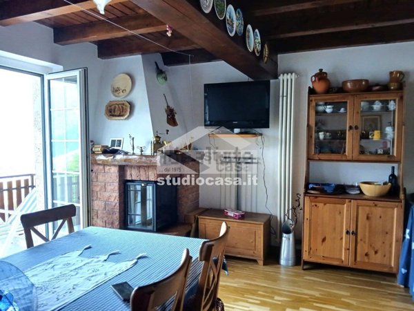casa indipendente in vendita ad Oltre il Colle