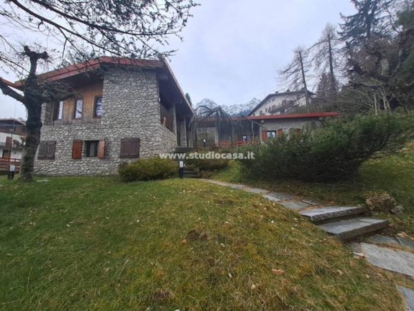 casa indipendente in vendita ad Oltre il Colle