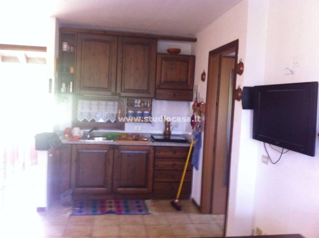 appartamento in vendita ad Oltre il Colle in zona Zambla Alta