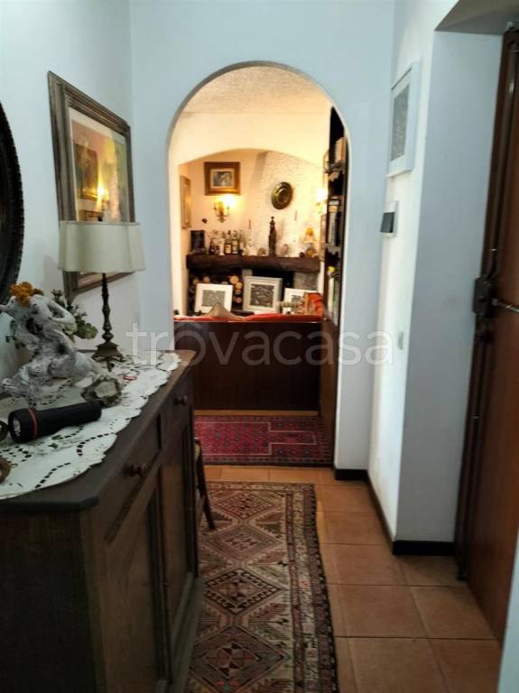 appartamento in vendita ad Oltre il Colle