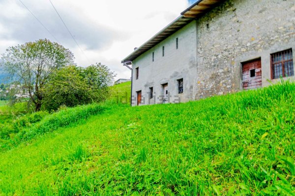 appartamento in vendita ad Oltre il Colle