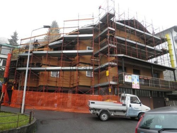 appartamento in vendita ad Oltre il Colle in zona Zambla Alta