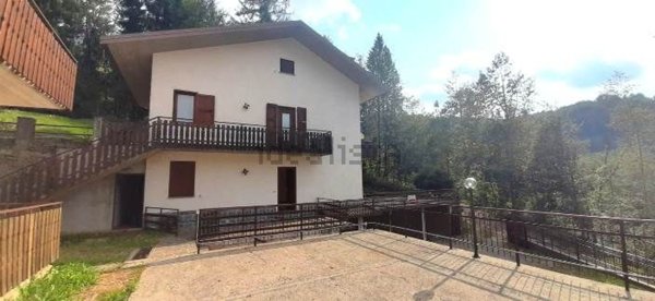 appartamento in vendita ad Oltre il Colle