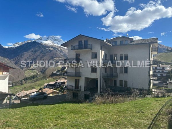 appartamento in vendita ad Oltre il Colle in zona Zorzone
