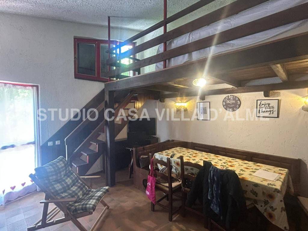 appartamento in vendita ad Oltre il Colle in zona Zorzone