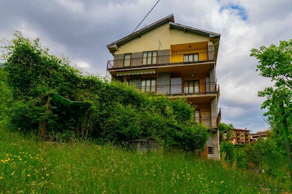 casa indipendente in vendita ad Oltre il Colle in zona Zorzone
