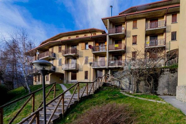 appartamento in vendita ad Oltre il Colle in zona Zambla Alta
