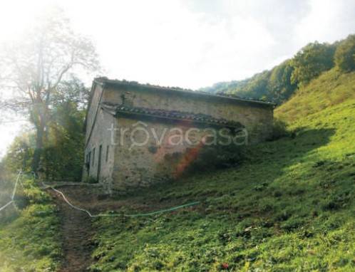 casa indipendente in vendita ad Oltressenda Alta in zona Spinelli