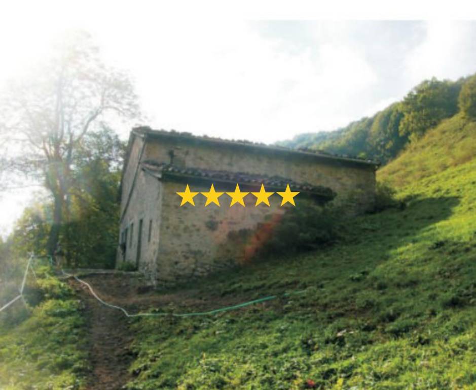 casa indipendente in vendita ad Oltressenda Alta in zona Spinelli