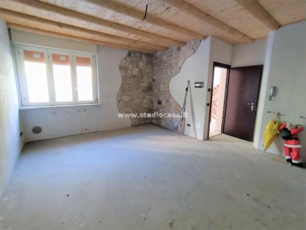 appartamento in vendita ad Oneta in zona Cantoni