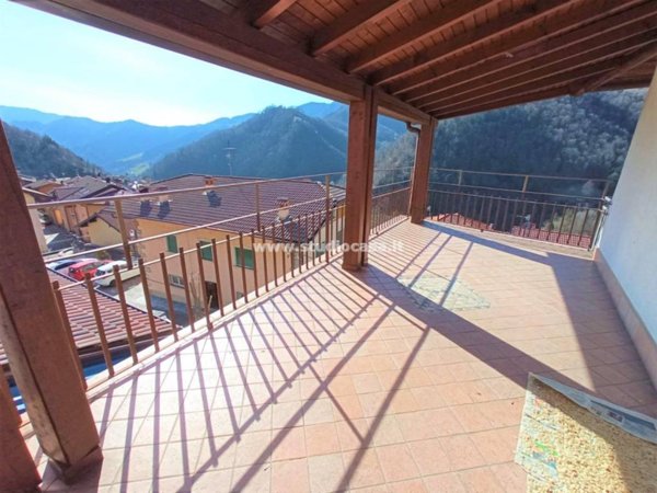 casa indipendente in vendita ad Oneta