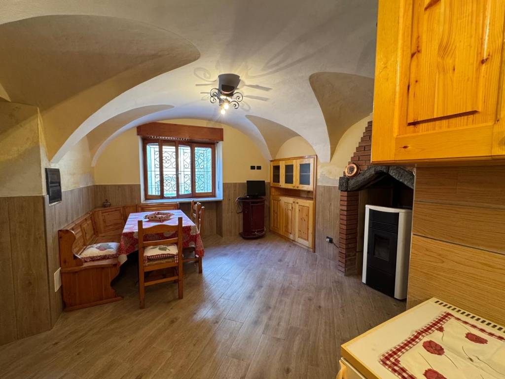 casa indipendente in vendita ad Oneta