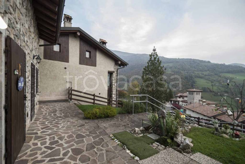 appartamento in vendita ad Oneta