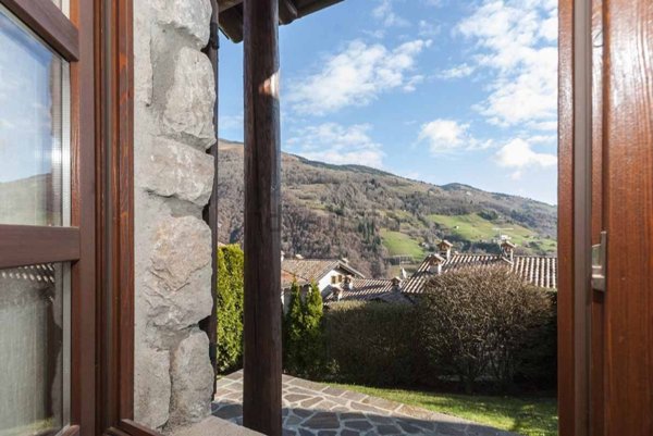 quadrivano in vendita ad Oneta