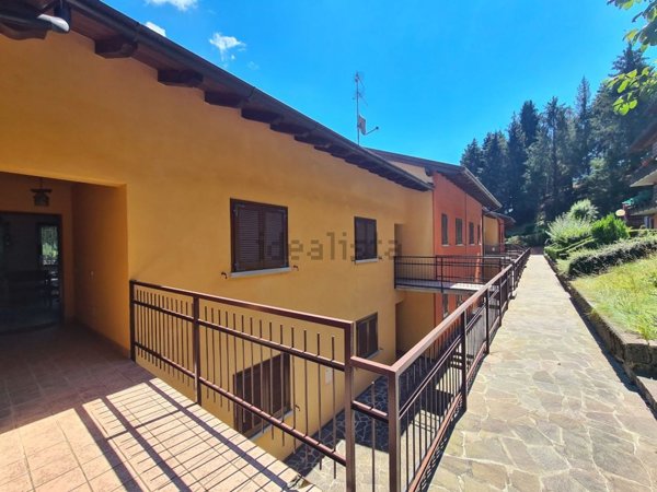 appartamento in vendita ad Oneta