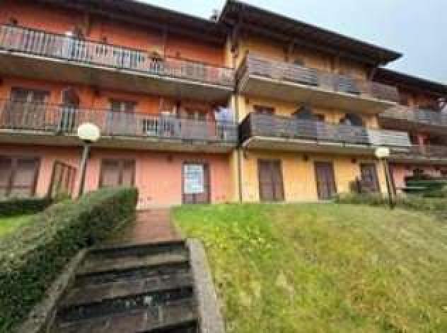 appartamento in vendita ad Oneta