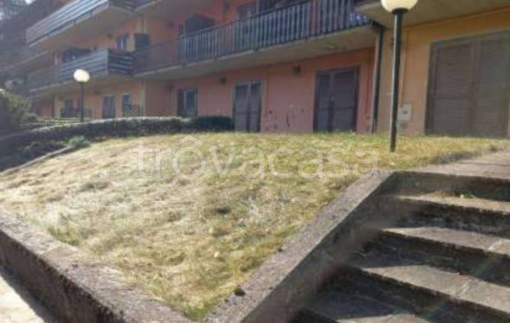 appartamento in vendita ad Oneta