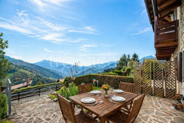 casa indipendente in vendita ad Oneta