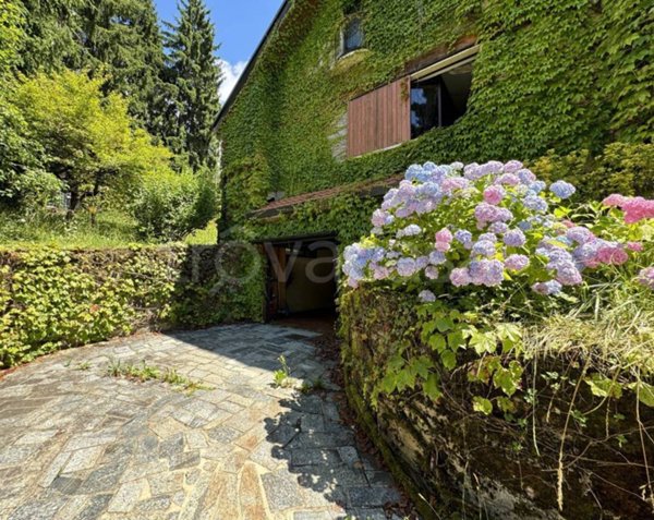 casa indipendente in vendita ad Onore