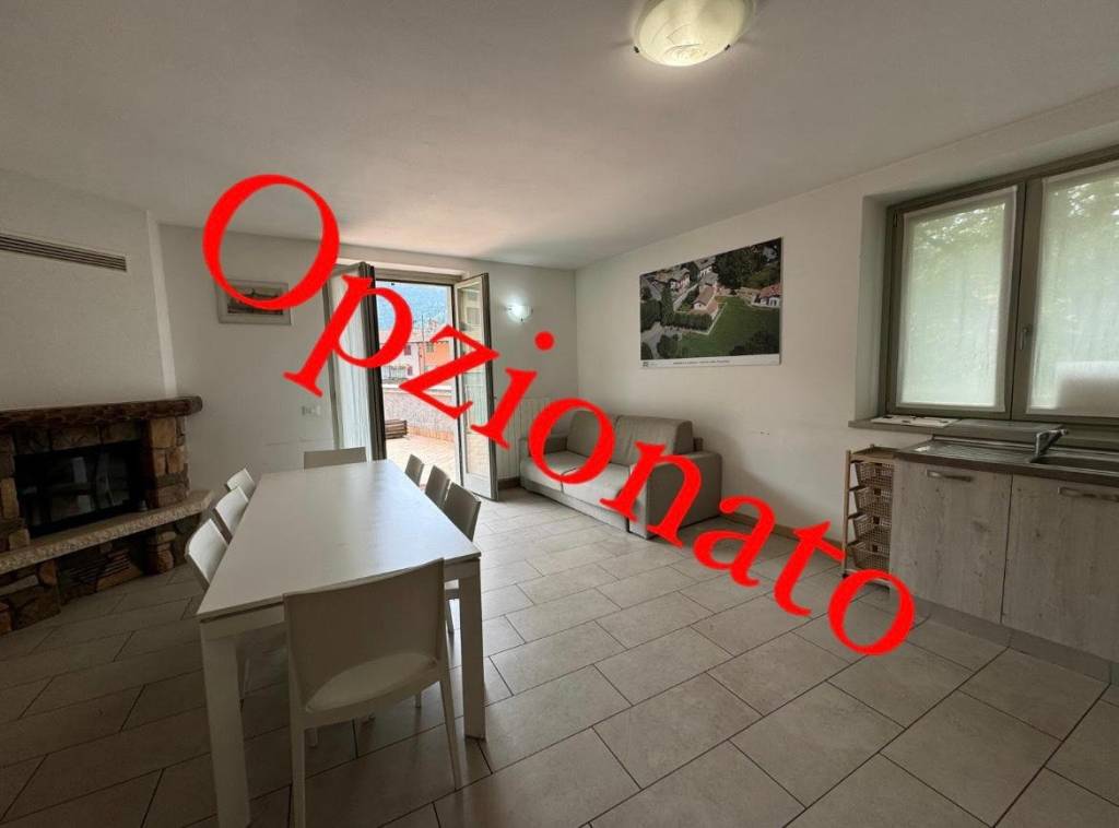 appartamento in vendita ad Onore