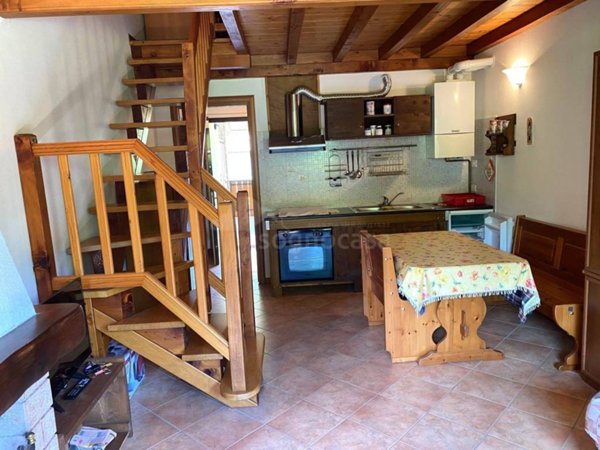 appartamento in vendita ad Onore