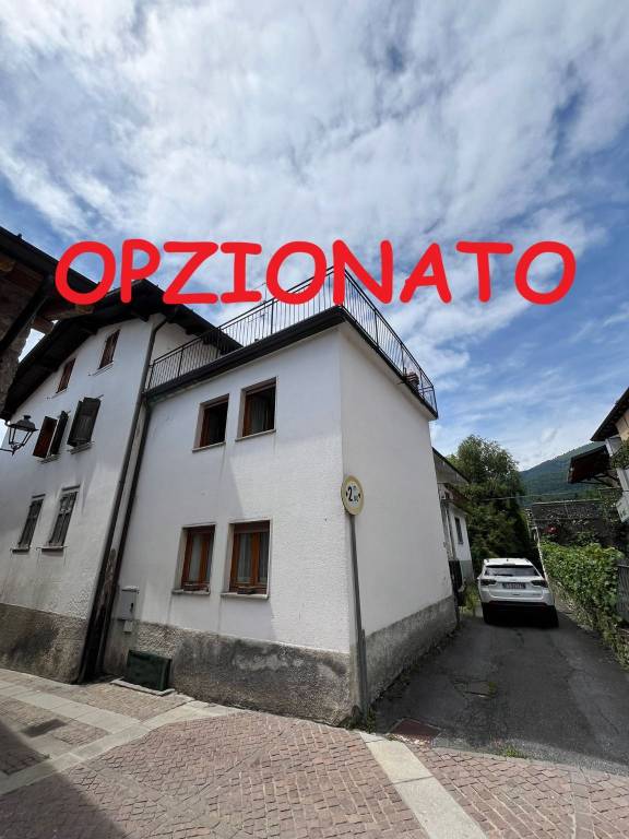 casa indipendente in vendita ad Onore