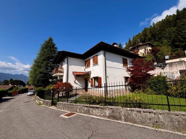 appartamento in vendita ad Onore