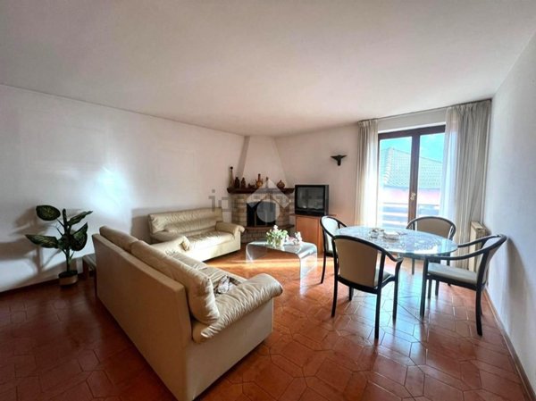 appartamento in vendita ad Onore