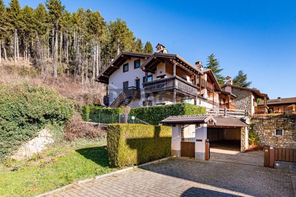 appartamento in vendita ad Onore