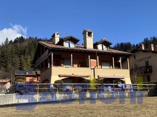 appartamento in vendita ad Onore