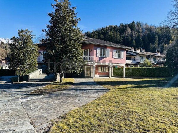 casa indipendente in vendita ad Onore