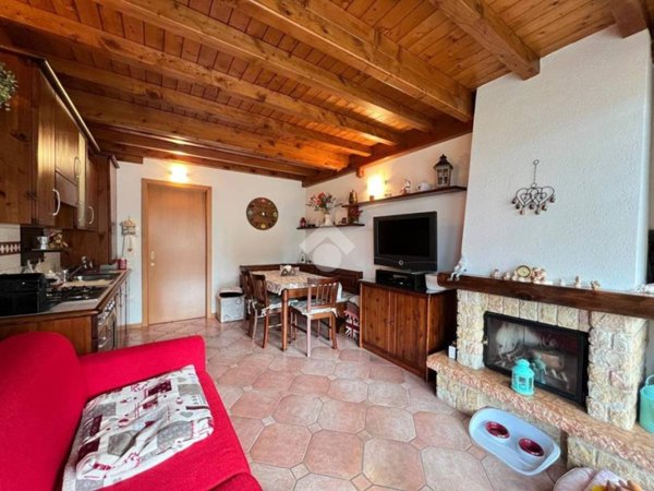 appartamento in vendita ad Onore