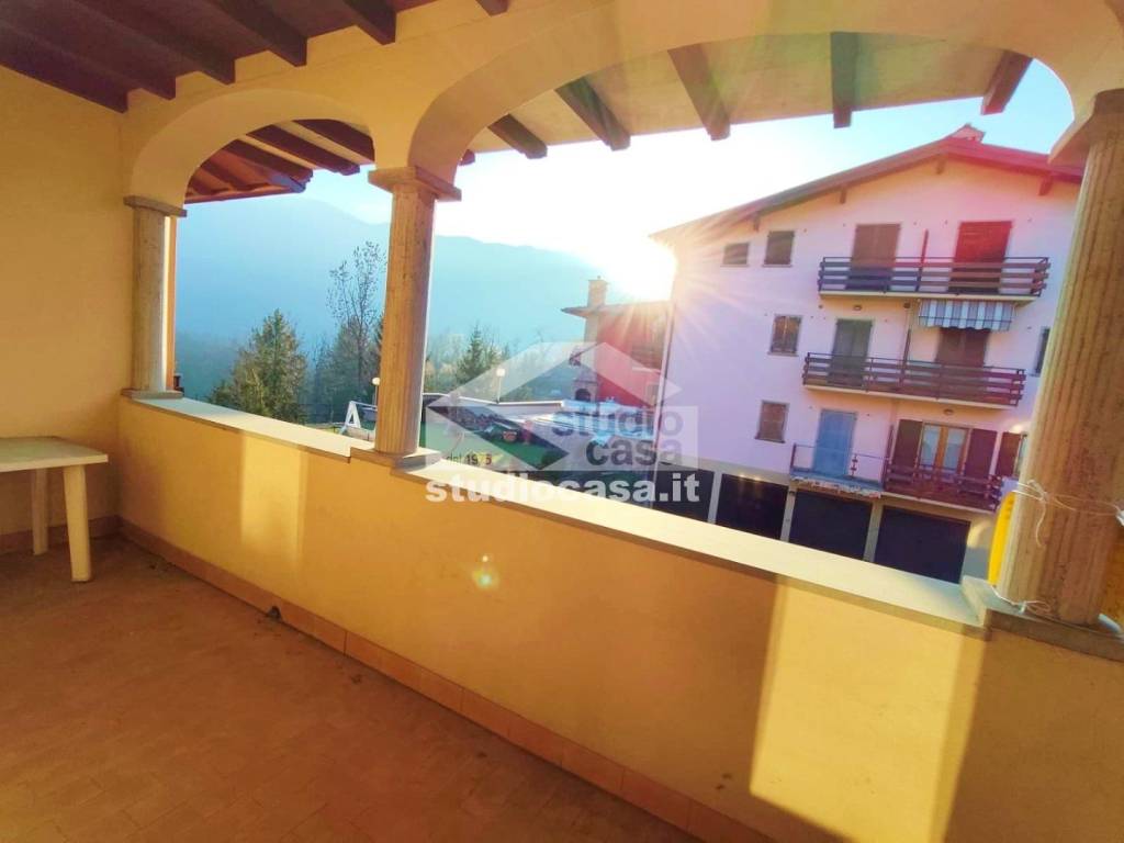 appartamento in vendita ad Onore