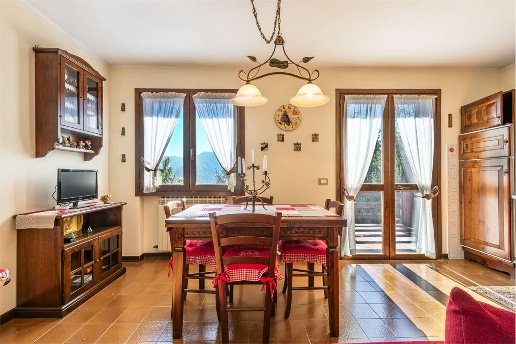 appartamento in vendita ad Onore