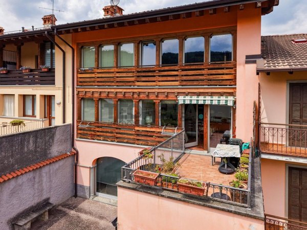 appartamento in vendita ad Onore