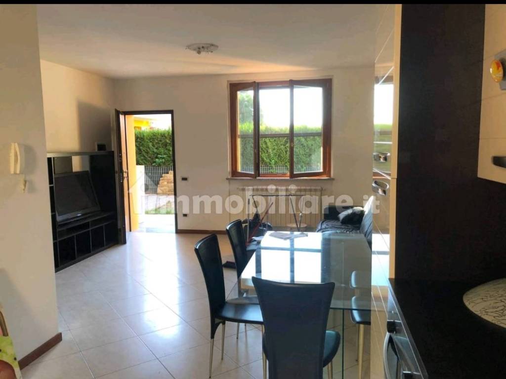 casa indipendente in vendita ad Osio Sopra