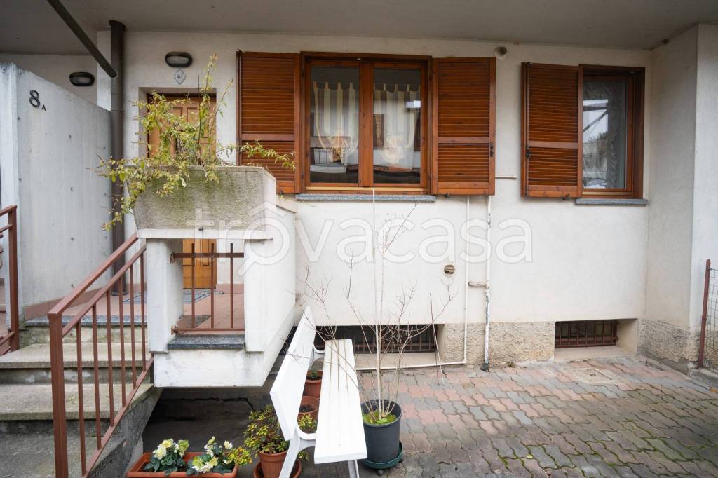 casa indipendente in vendita ad Osio Sopra