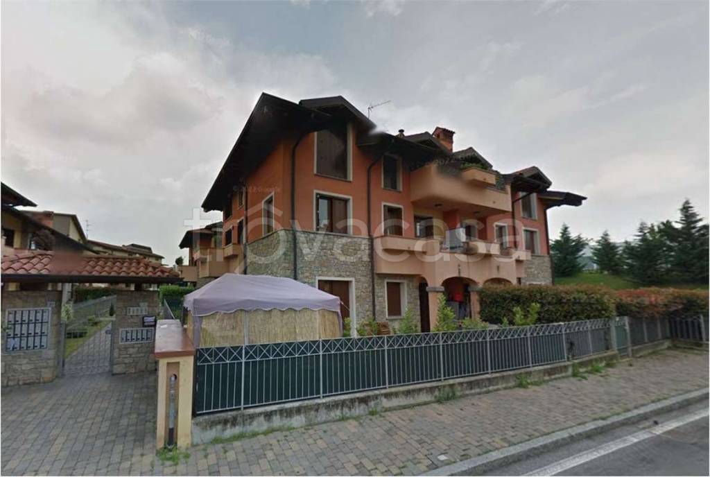 appartamento in vendita ad Osio Sopra