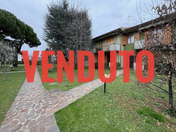 appartamento in vendita ad Osio Sopra