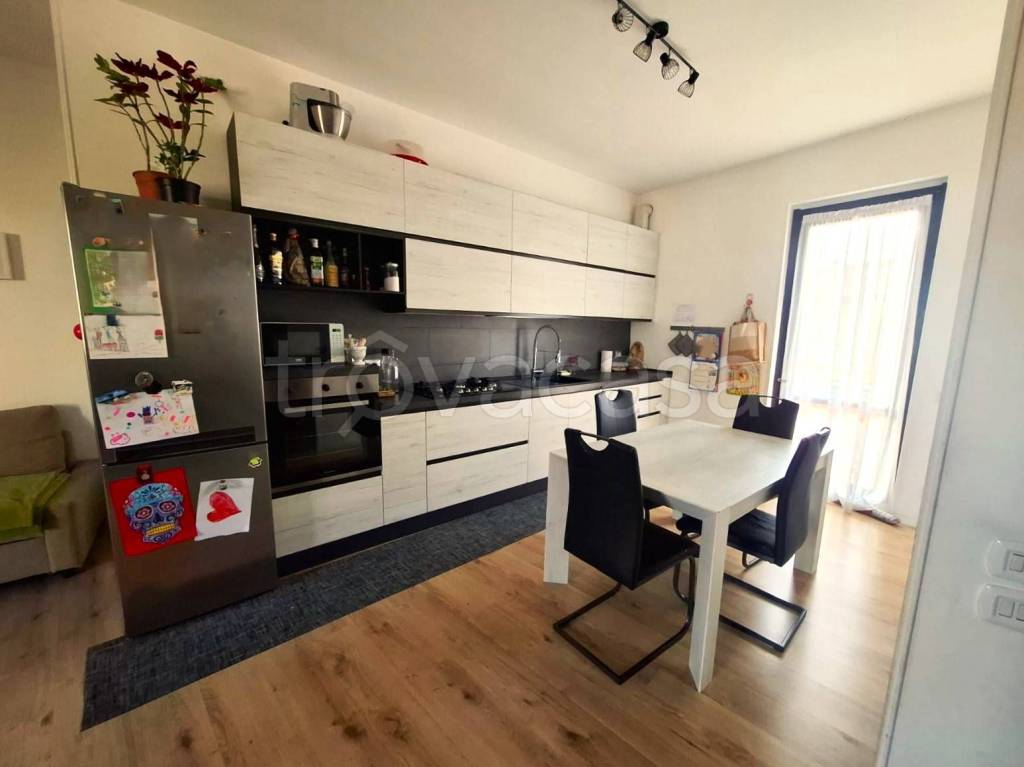 appartamento in vendita ad Osio Sopra
