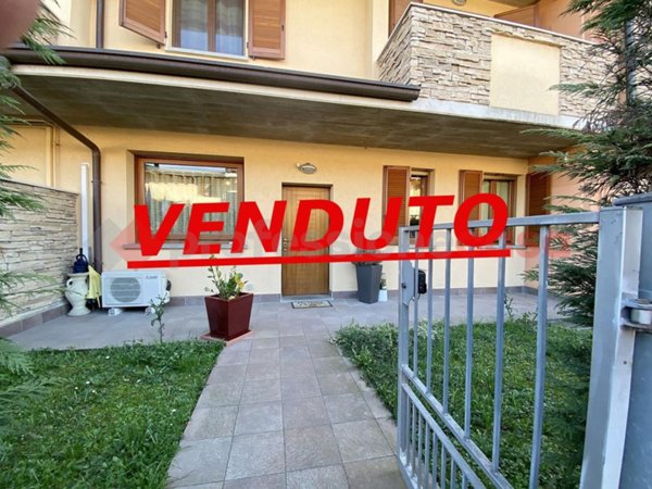 appartamento in vendita ad Osio Sopra